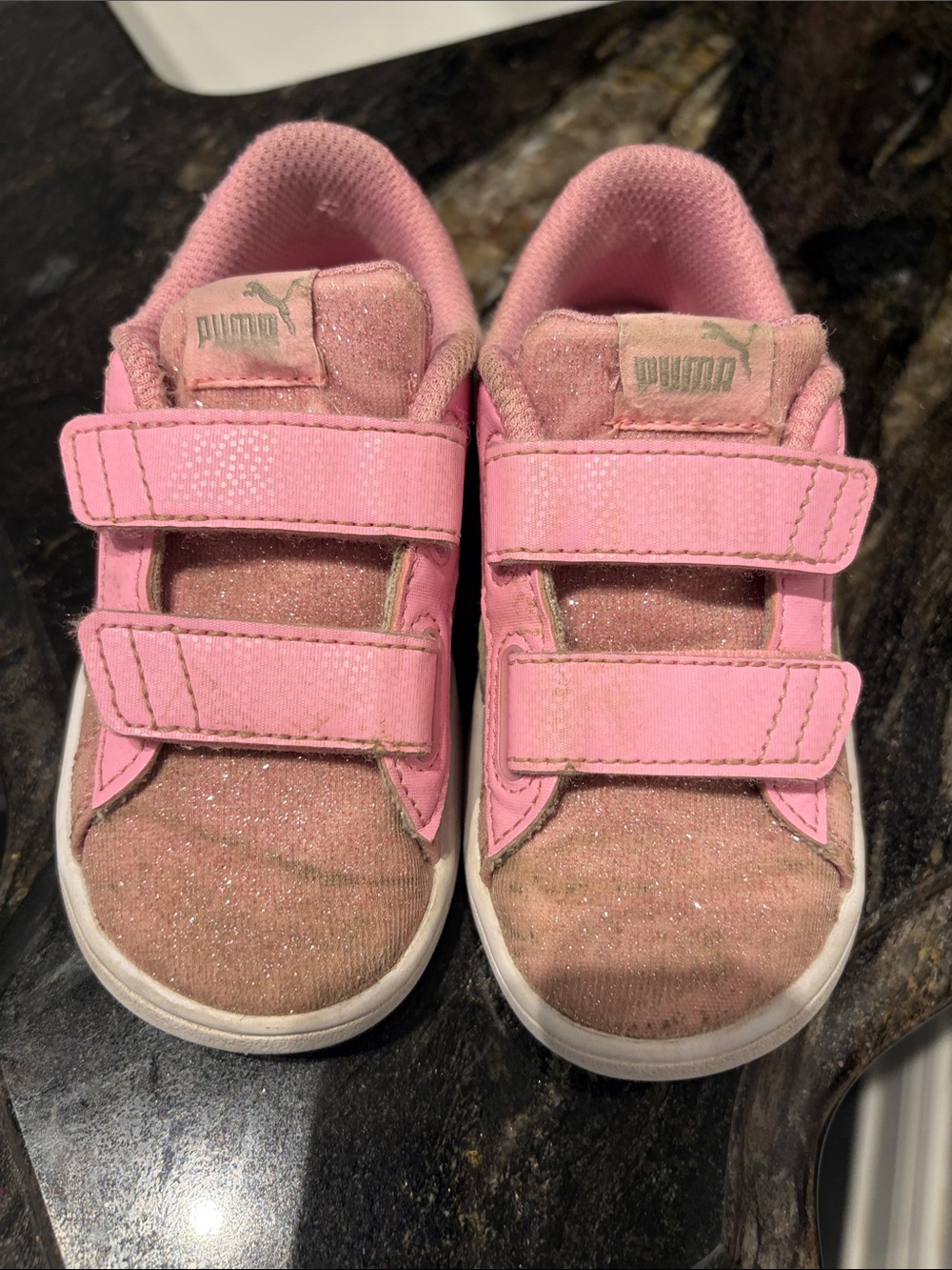 10/$30 Puma Kids Pink Glitter Velcro Sneakers